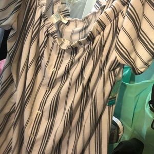 Plus size off shoulder shirt